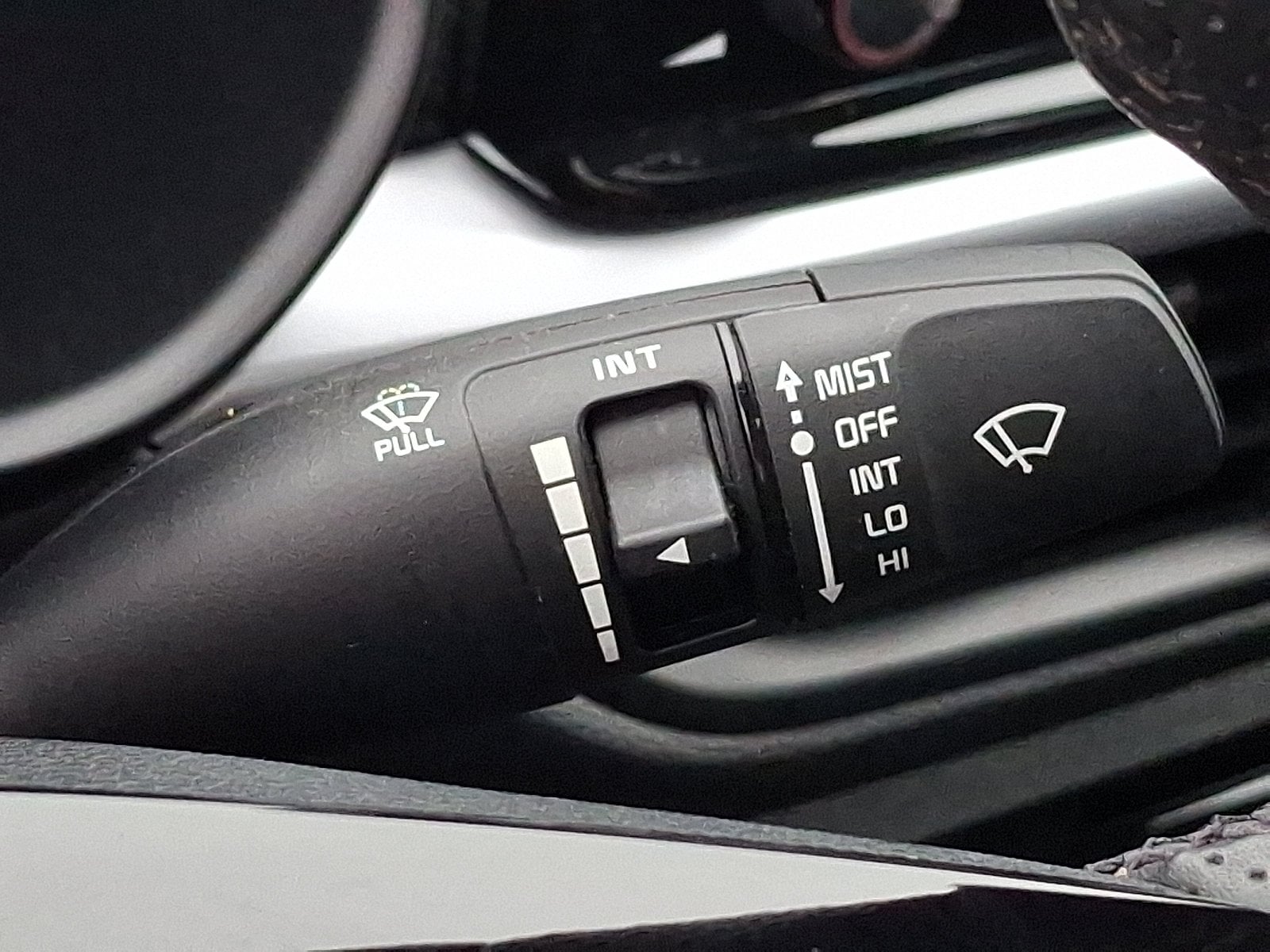 2023 Kia Forte GT-Line - Photo 28