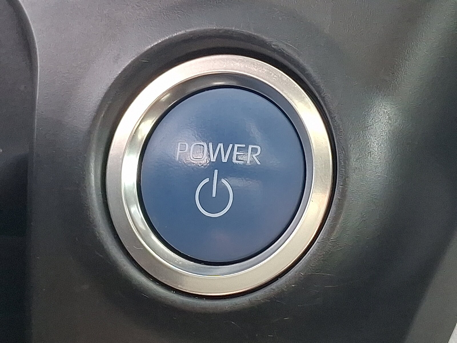 2024 Toyota Sienna XSE - Photo 27
