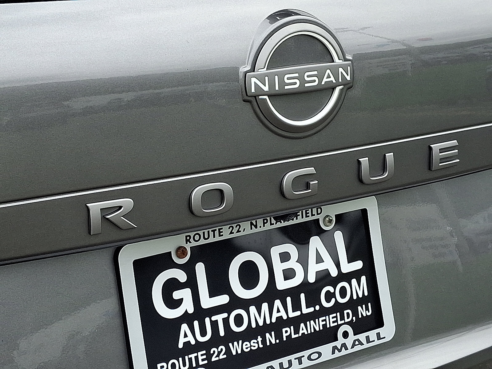 2025 Nissan Rogue SV - Photo 29