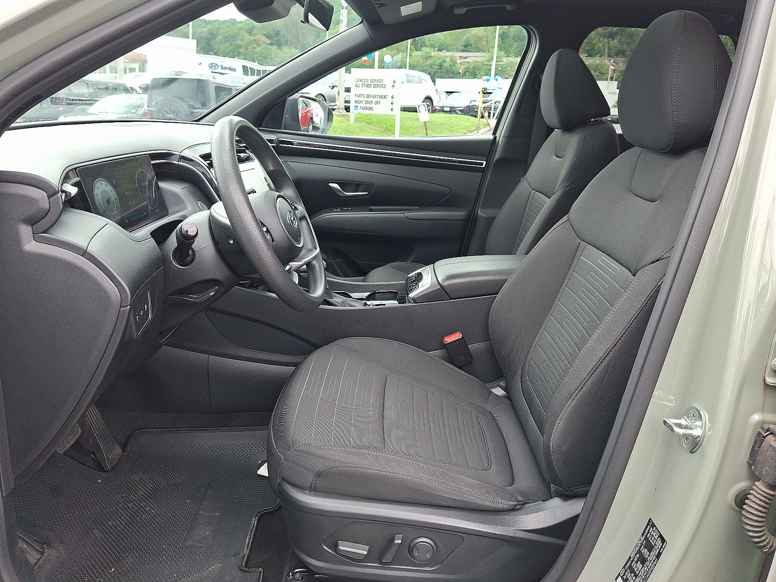 2023 Hyundai Santa Cruz SEL - Photo 14