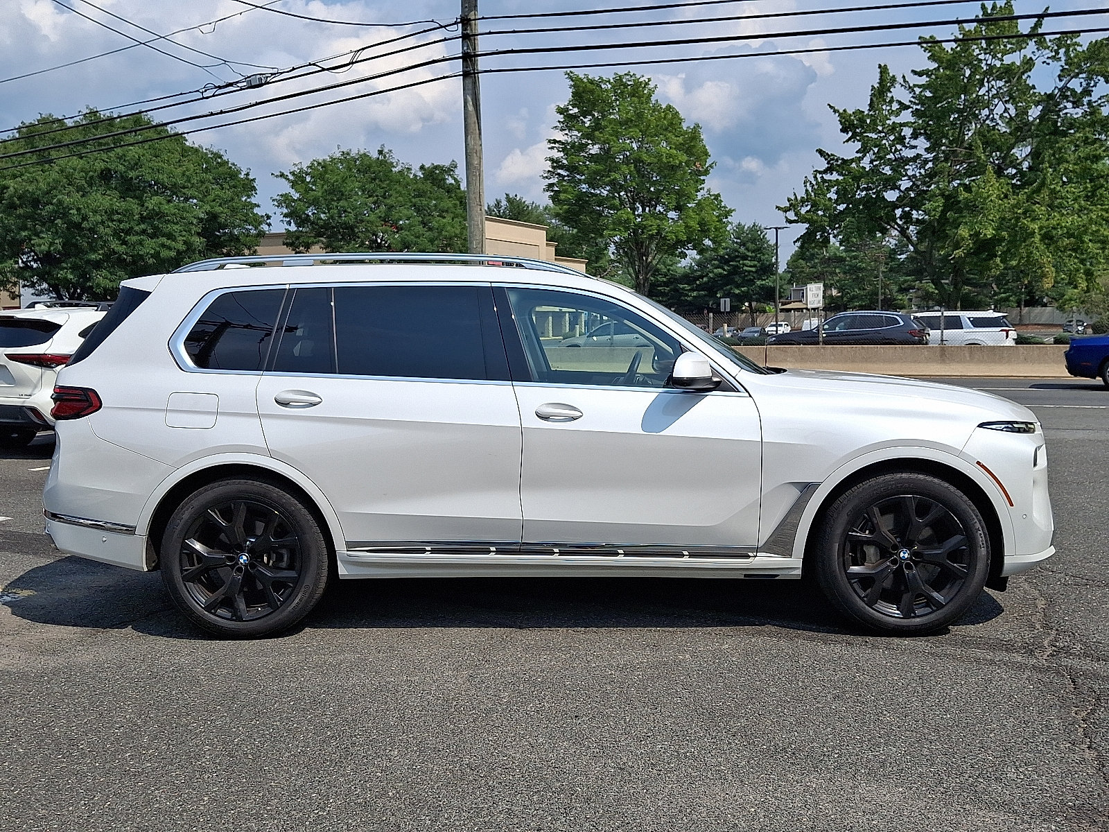2025 BMW X7 40i - Photo 8