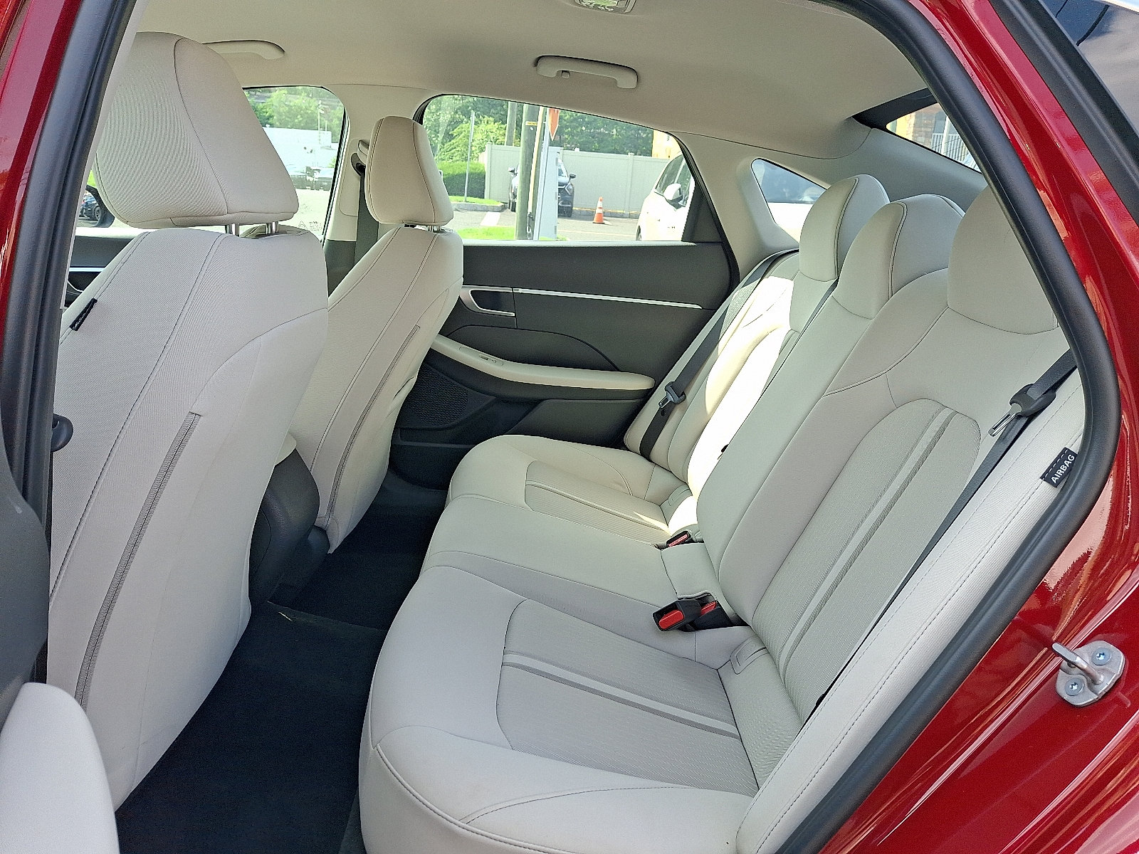 2025 Hyundai Sonata SE - Photo 11