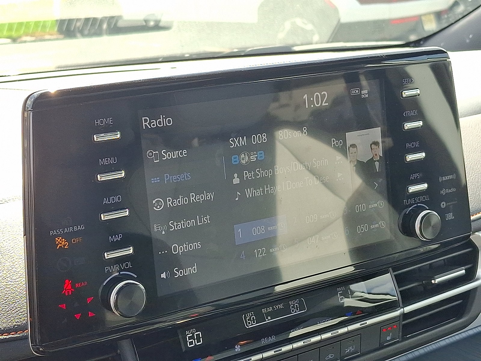 2024 Toyota Sienna XSE - Photo 18