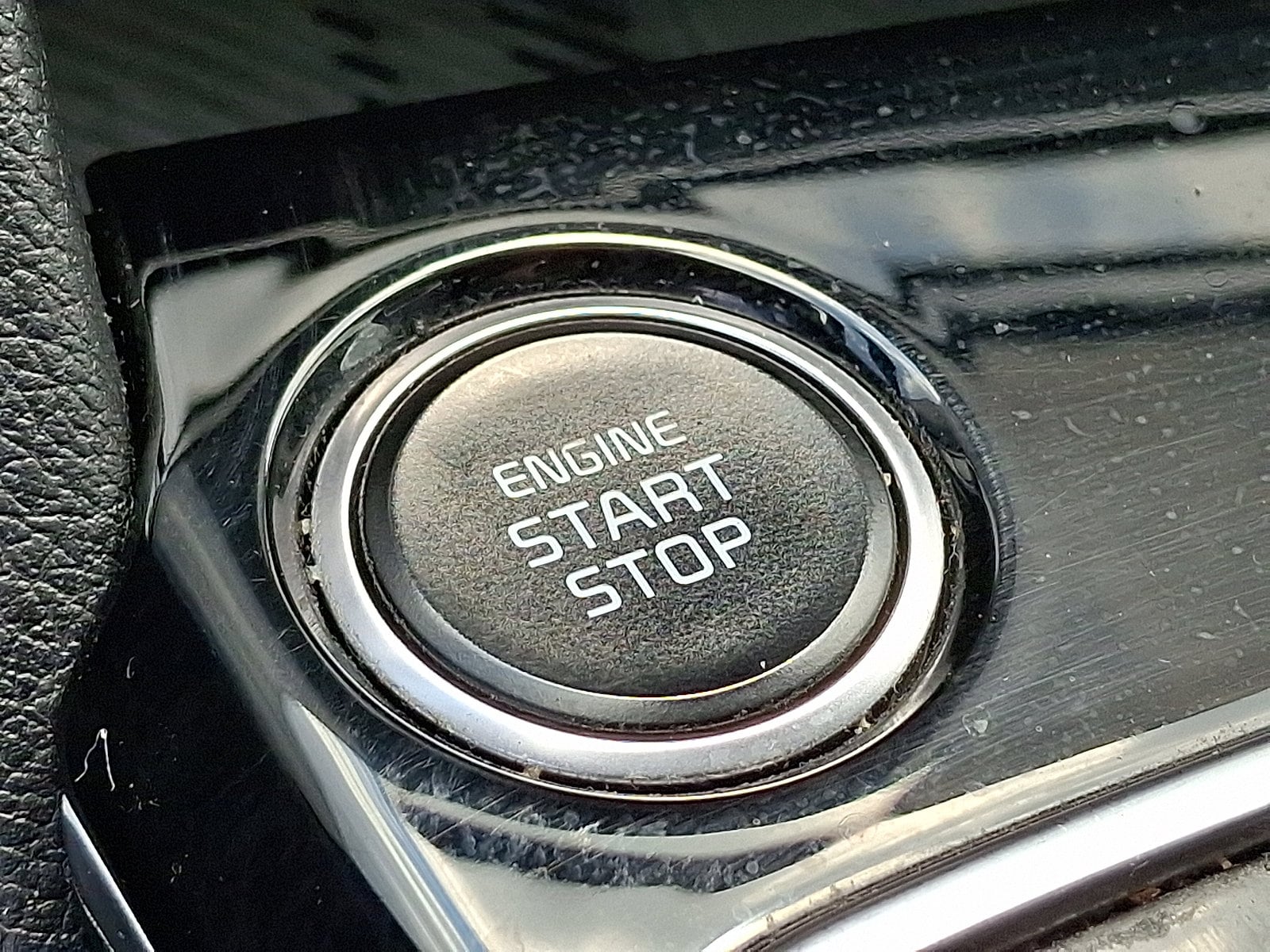 2023 Kia Sportage EX - Photo 26