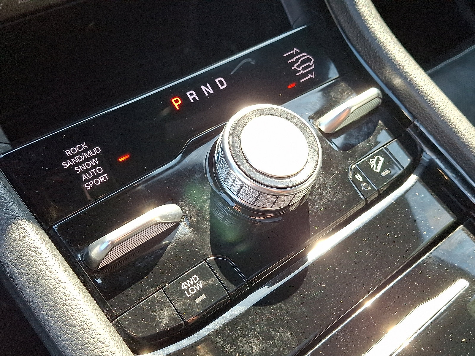 2023 Jeep Grand Cherokee Overland 4xe - Photo 16