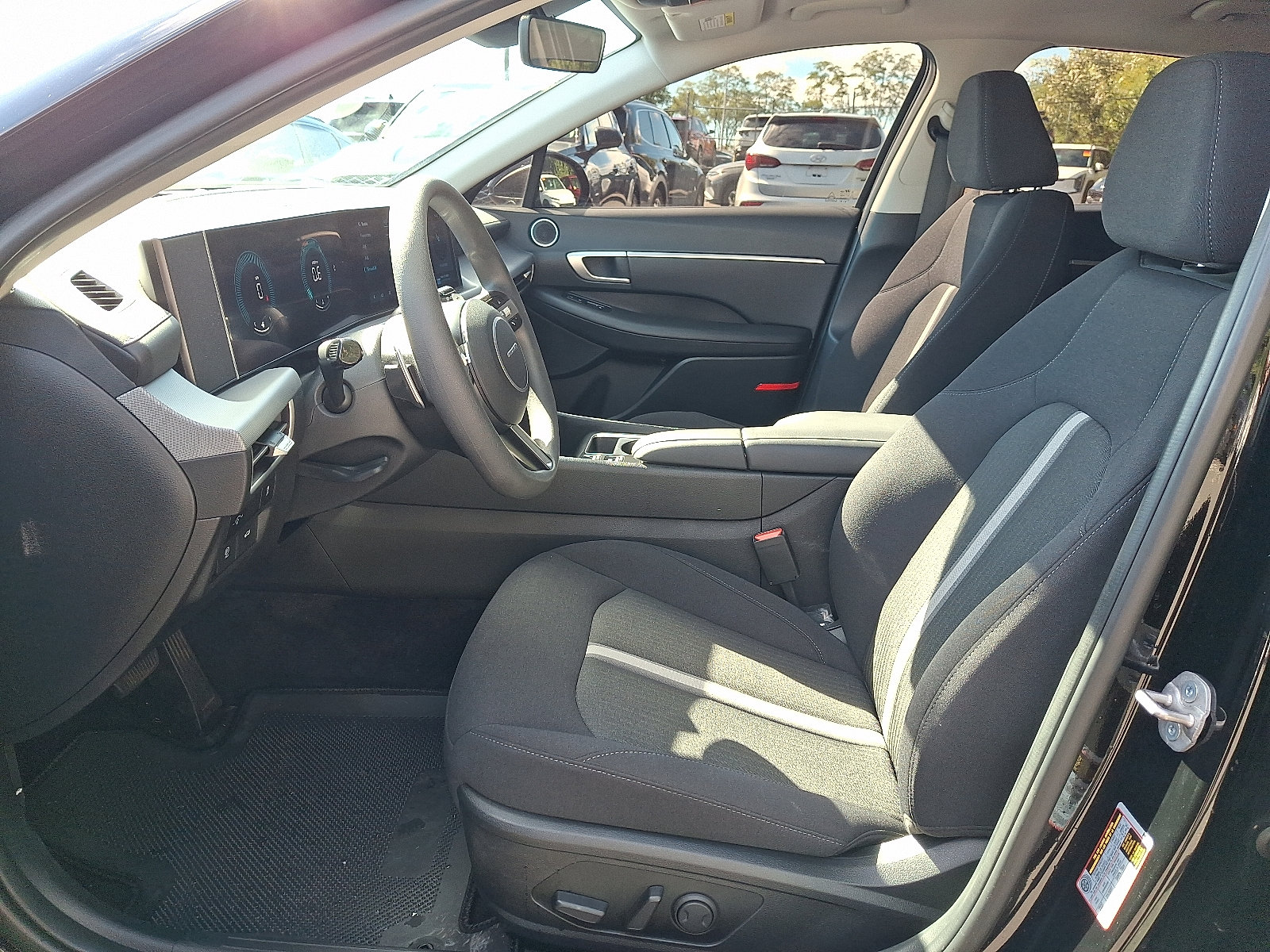 2024 Hyundai Sonata SEL - Photo 14