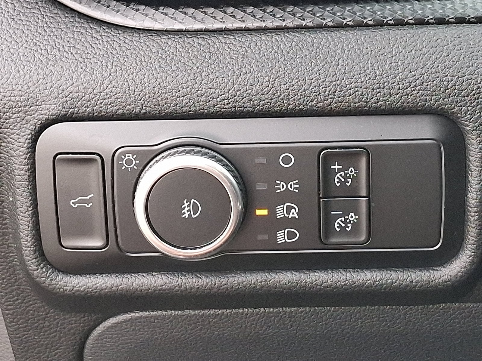 2024 Ford Explorer ST - Photo 26