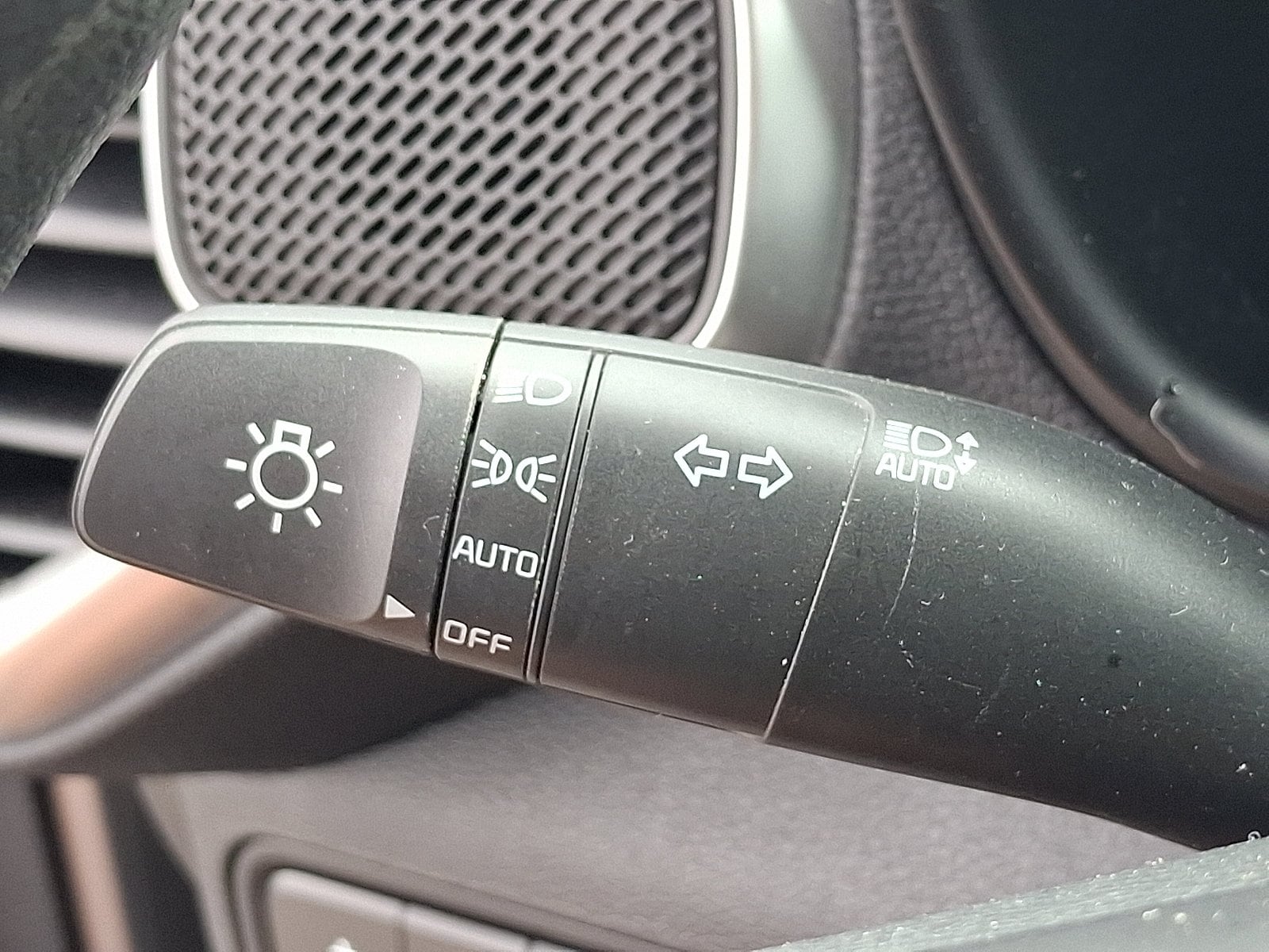 2025 Kia Soul LX - Photo 26
