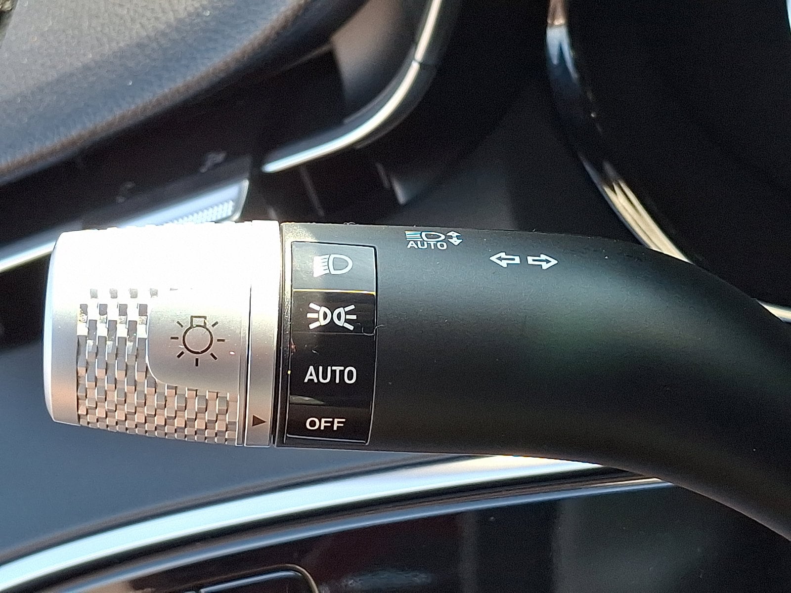 2023 GENESIS GV70 Standard - Photo 26