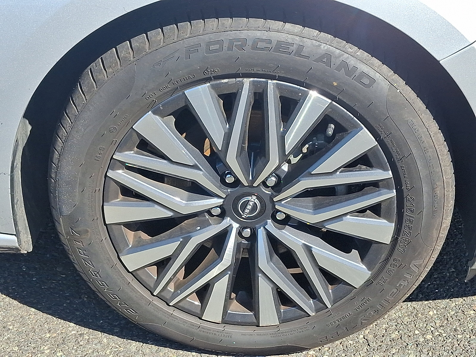 2024 Nissan Altima SV - Photo 9