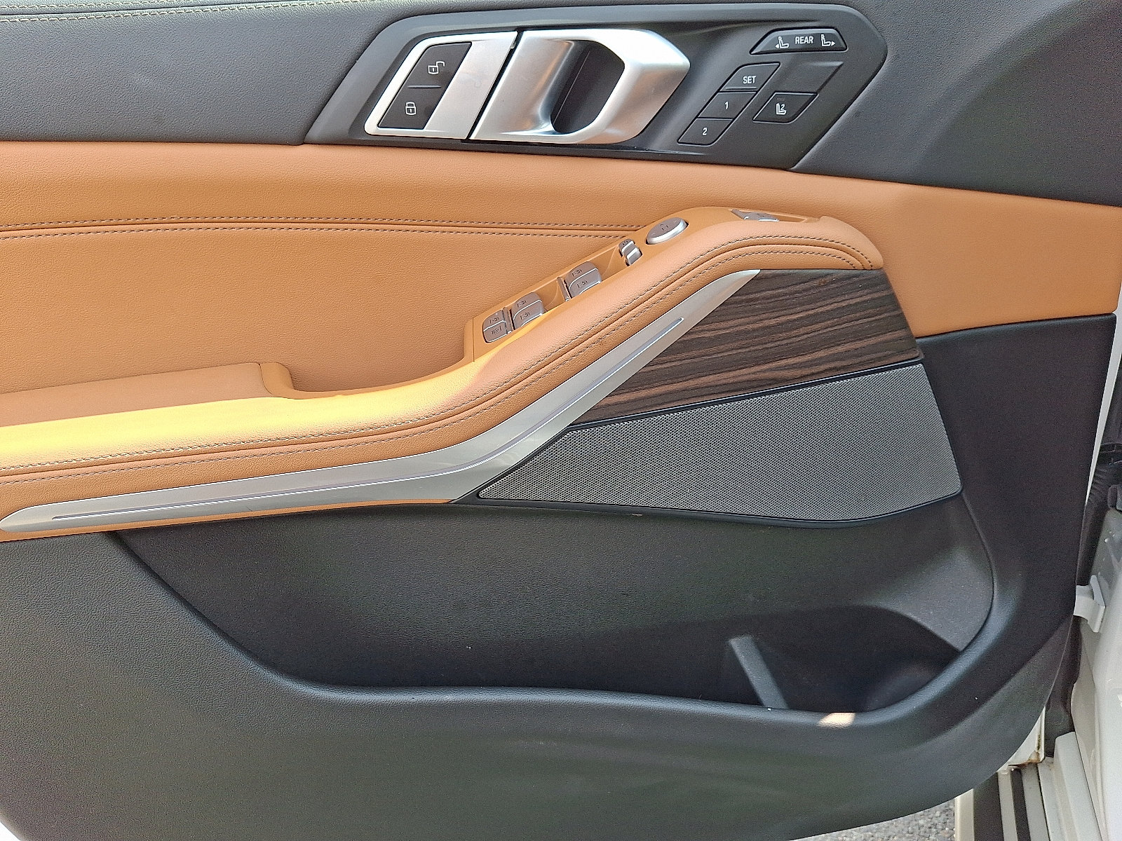 2025 BMW X7 40i - Photo 13