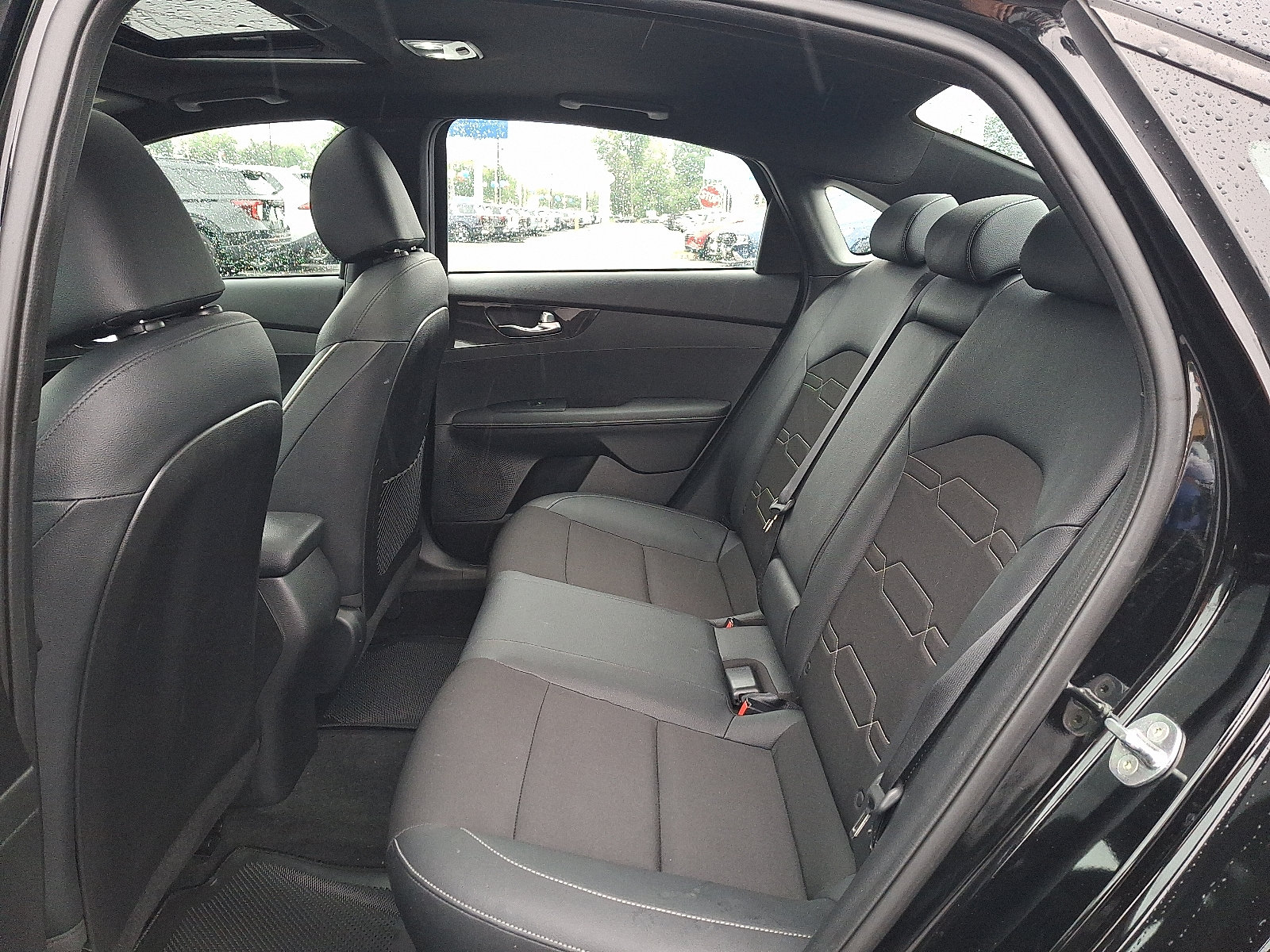2023 Kia Forte GT-Line - Photo 10