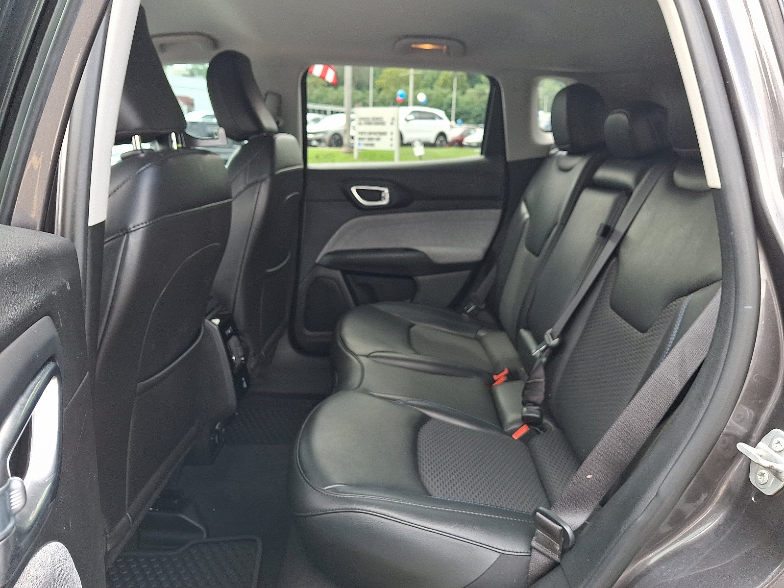 2022 Jeep Compass Latitude - Photo 11