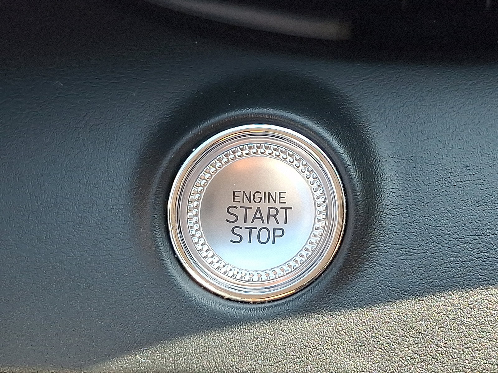 2023 GENESIS GV70 Standard - Photo 25