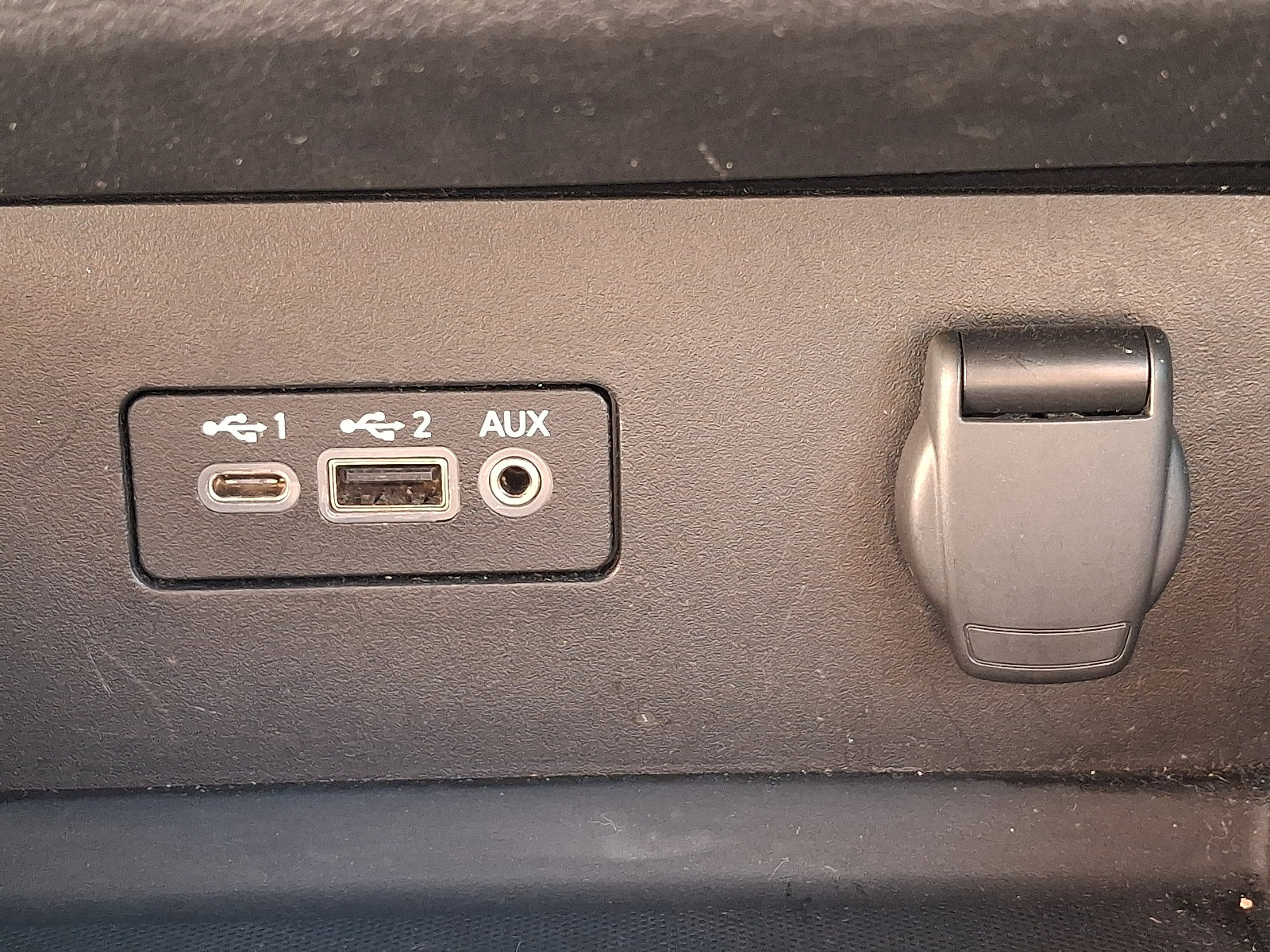 2024 Nissan Altima SV - Photo 24