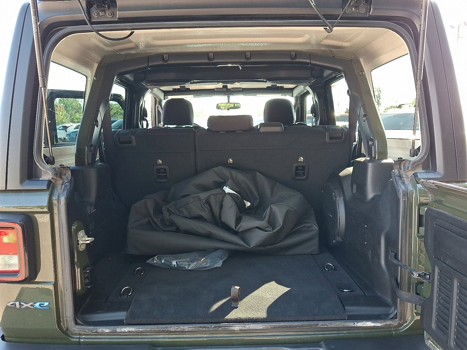 2023 Jeep Wrangler 4xe Willys 4XE - Photo 27