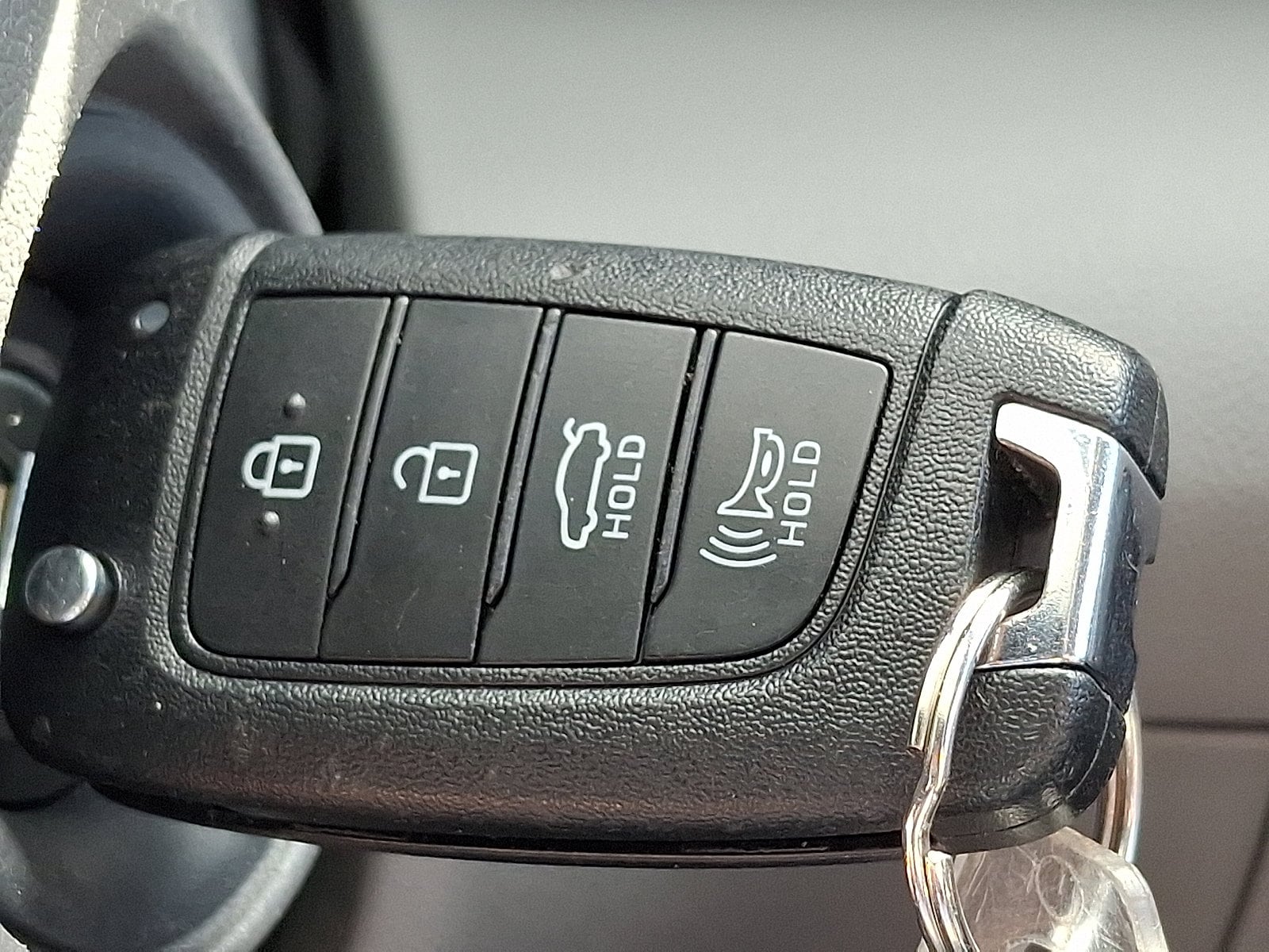 2024 Hyundai Elantra SE - Photo 23