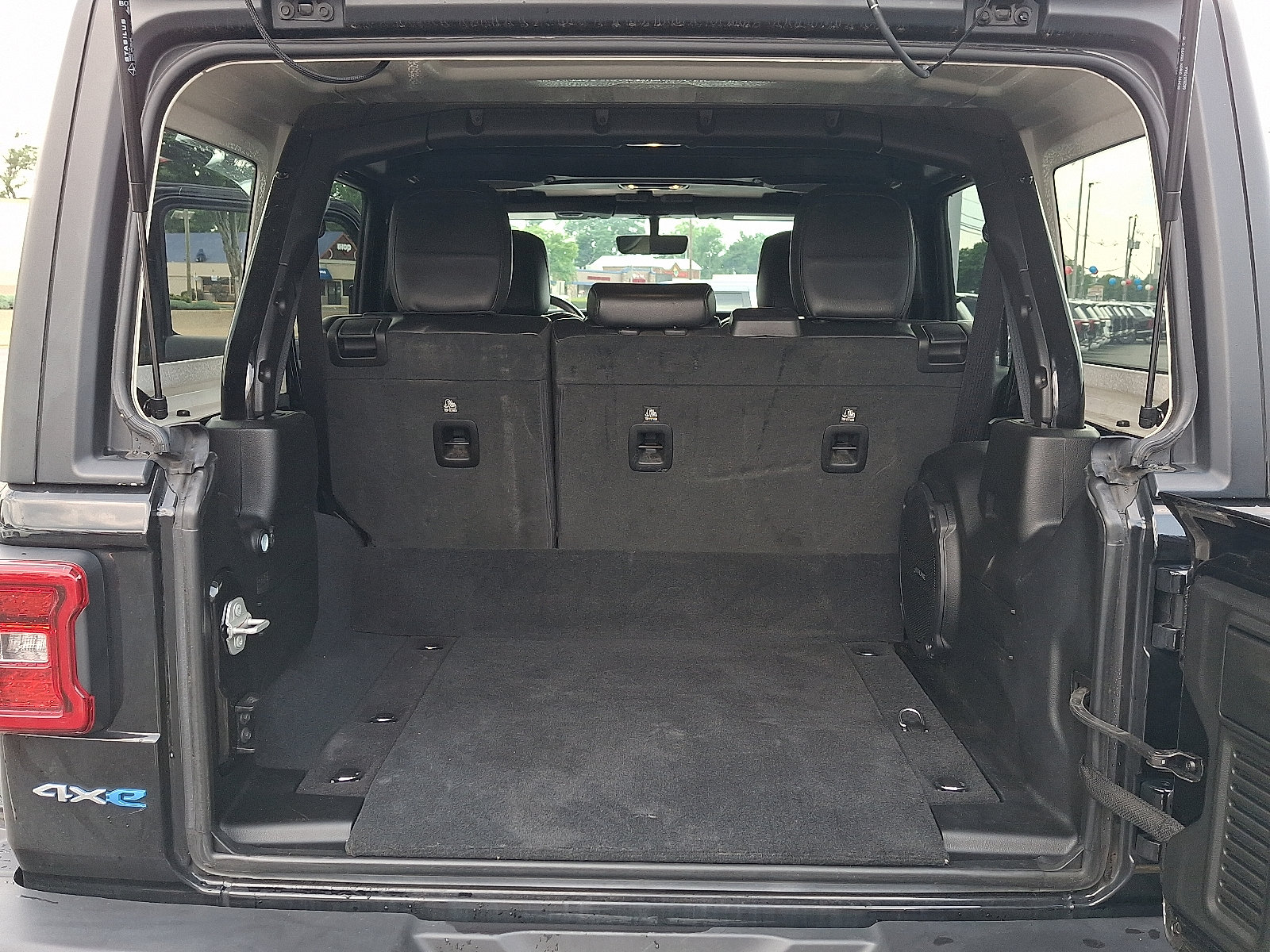 2023 Jeep Wrangler 4xe Sahara 4XE - Photo 29