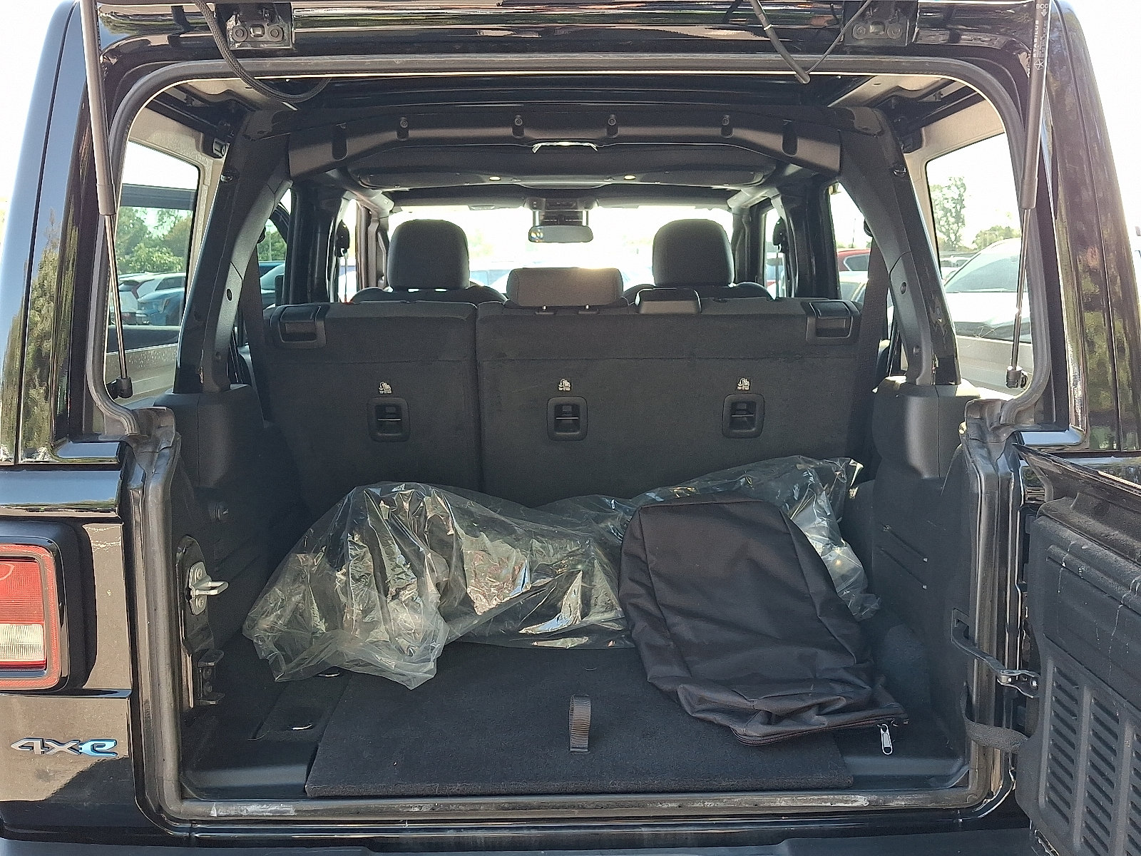 2024 Jeep Wrangler 4xe Willys 4XE - Photo 28