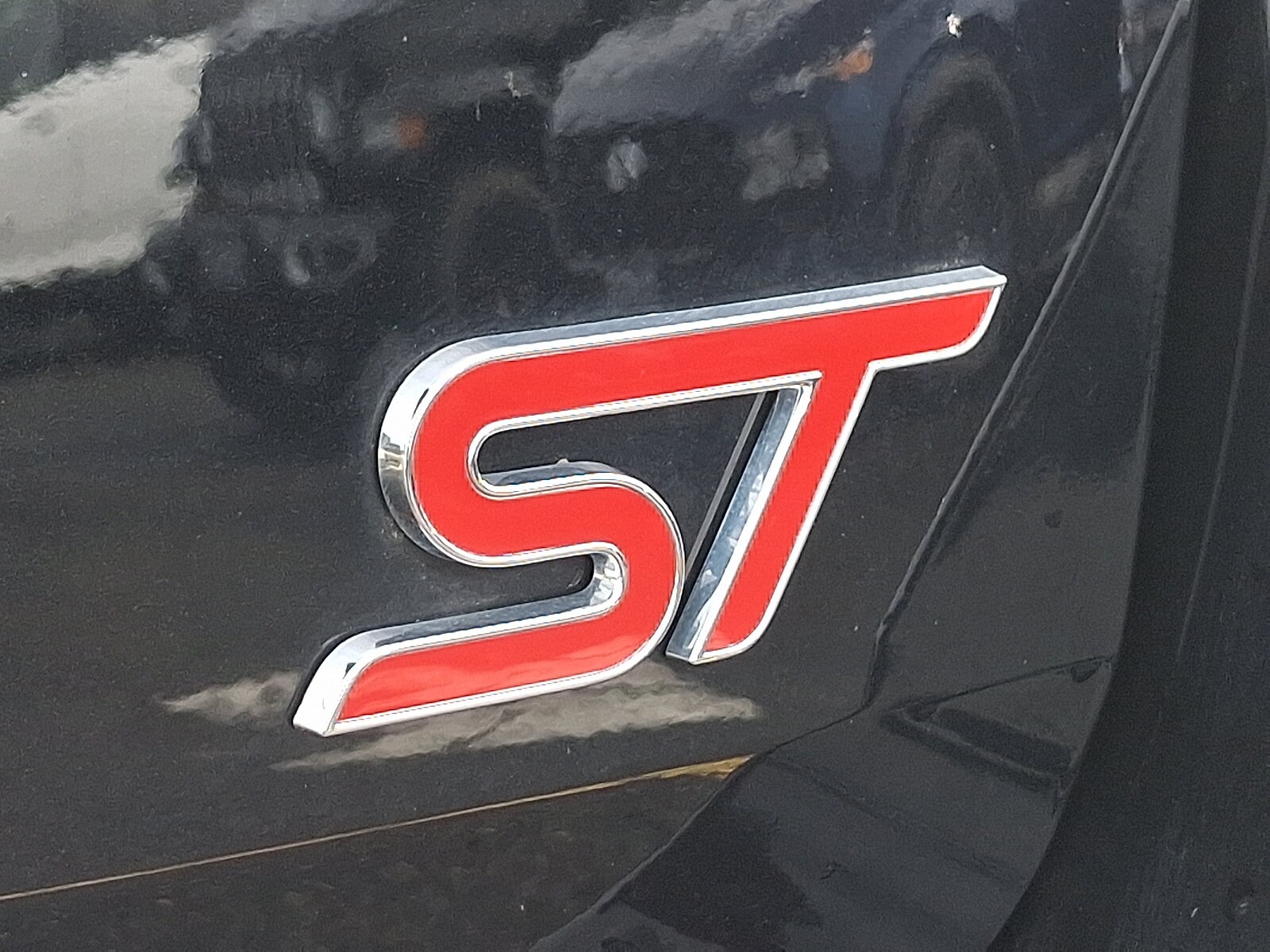 2024 Ford Explorer ST - Photo 32