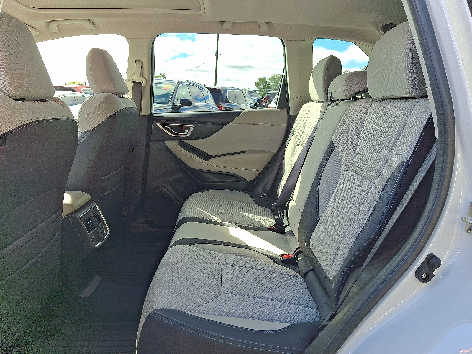 2021 Subaru Forester Premium - Photo 10