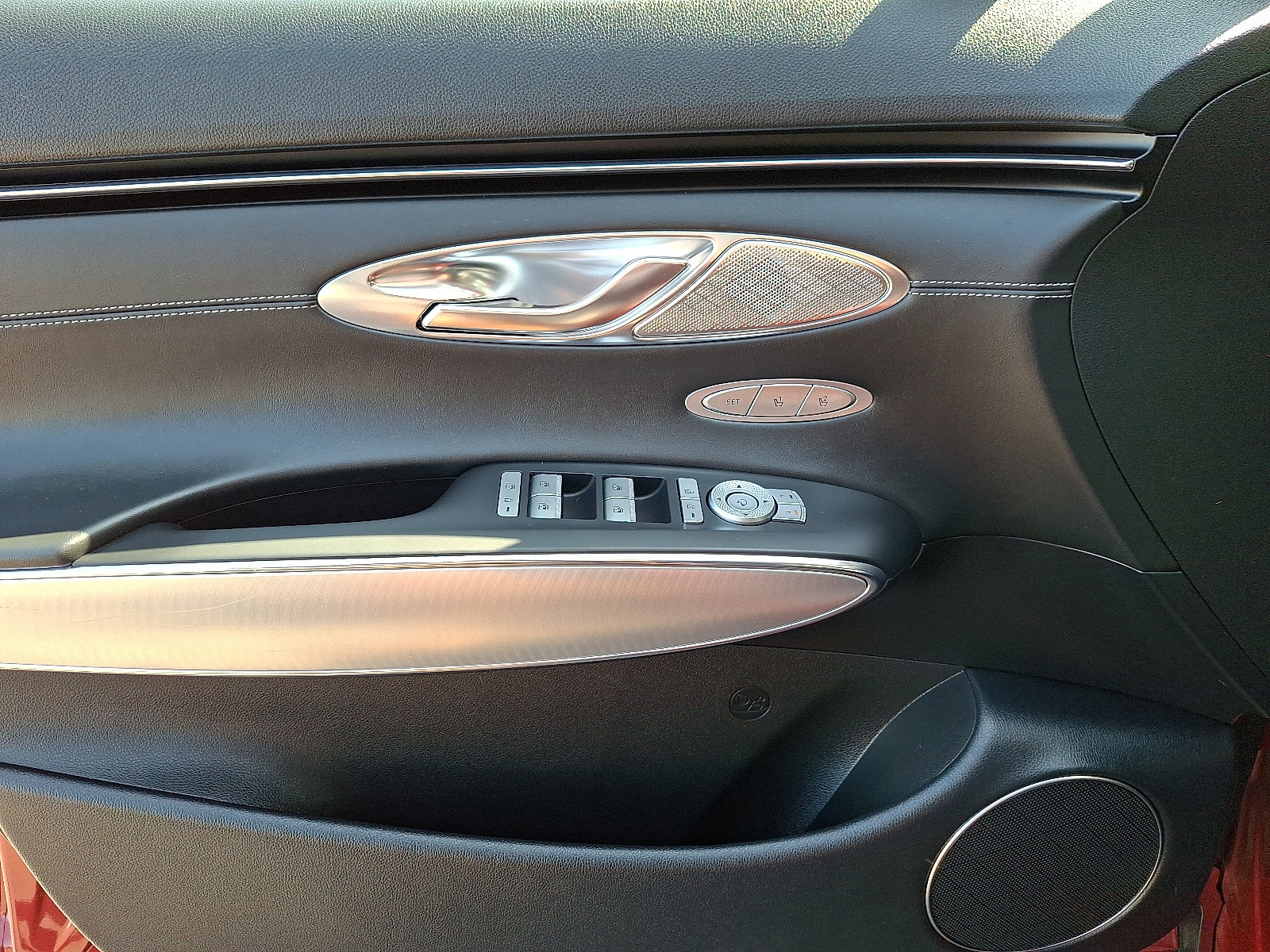2023 GENESIS GV70 Standard - Photo 13