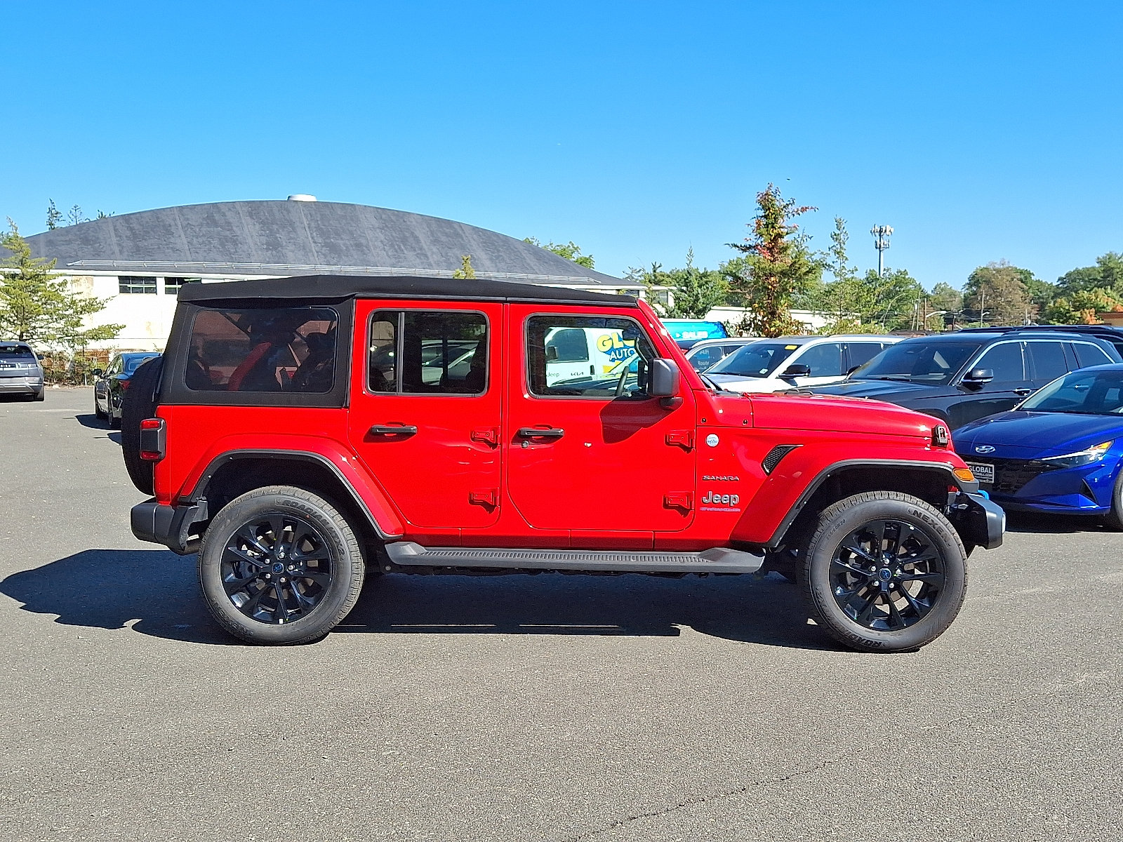 2024 Jeep Wrangler 4xe Sahara 4XE - Photo 8