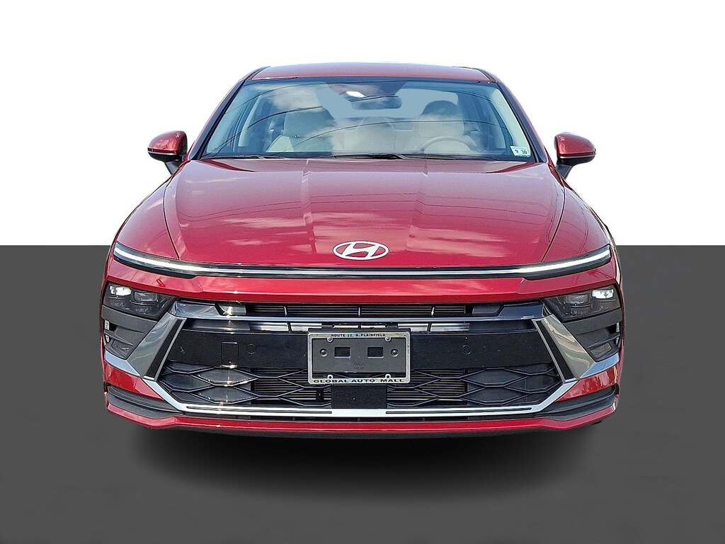 Certified 2025 Hyundai Sonata SE Sedan