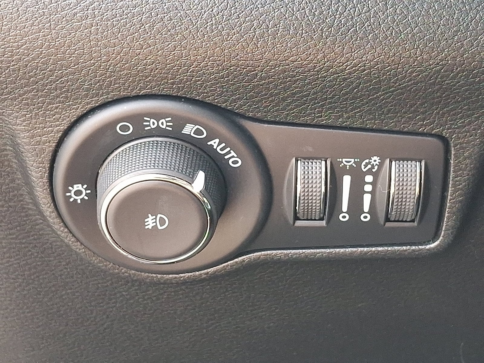 2022 Jeep Compass Latitude - Photo 25