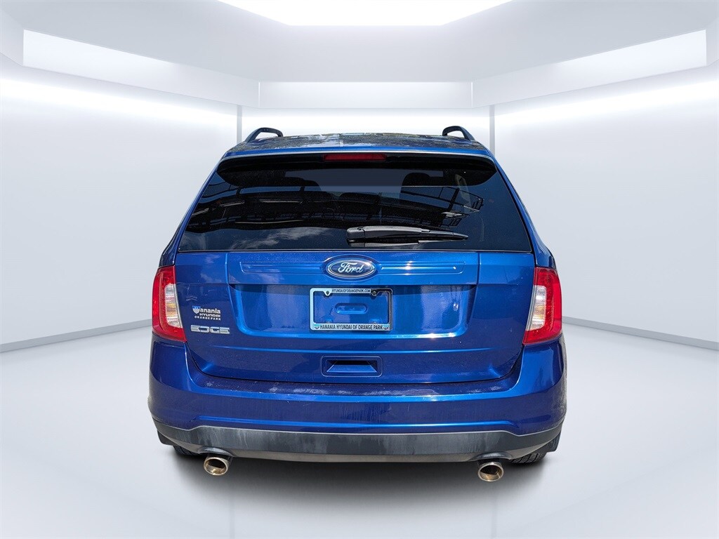 Used 2013 Ford Edge SE SUV