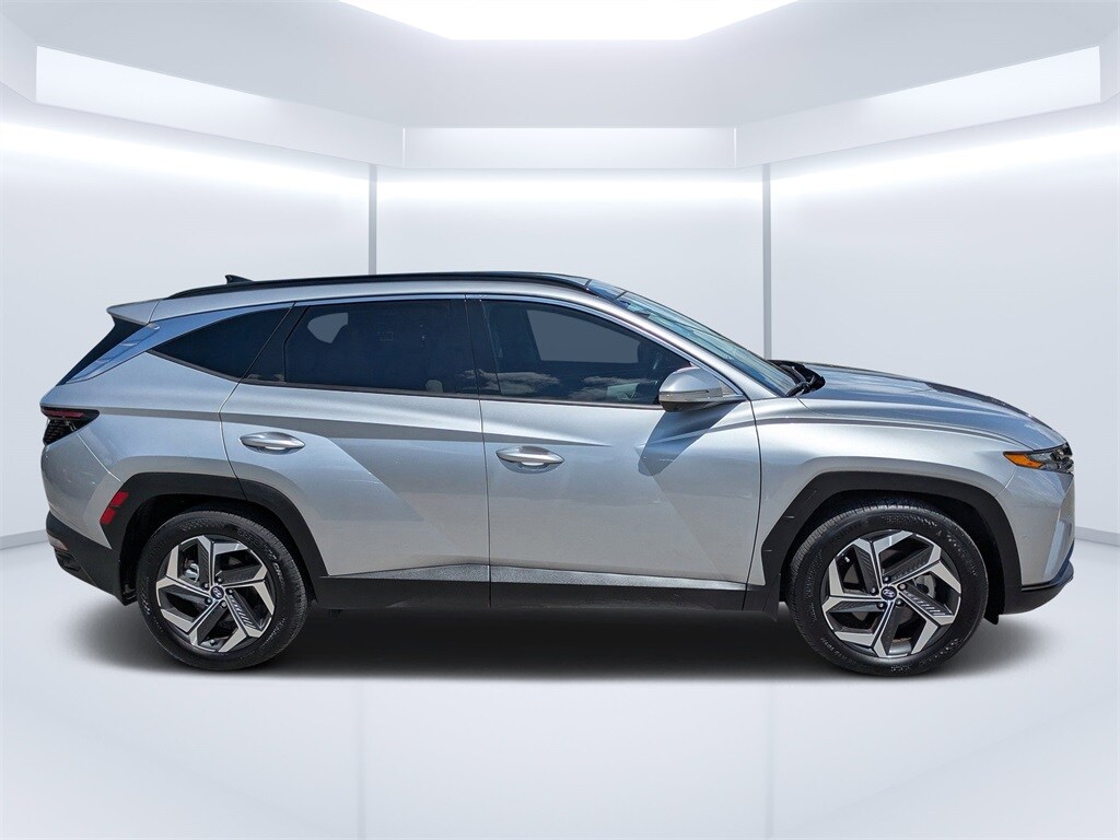 2024 Hyundai Tucson Limited photo 2
