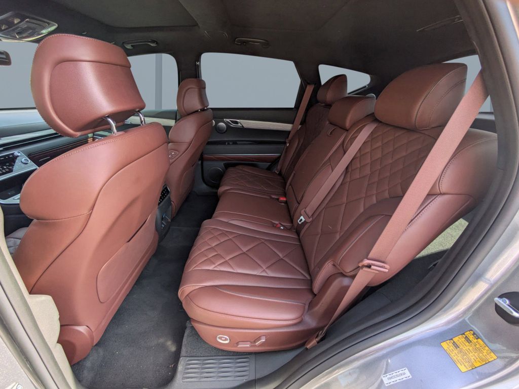 2025 GENESIS GV80 Prestige - Photo 16