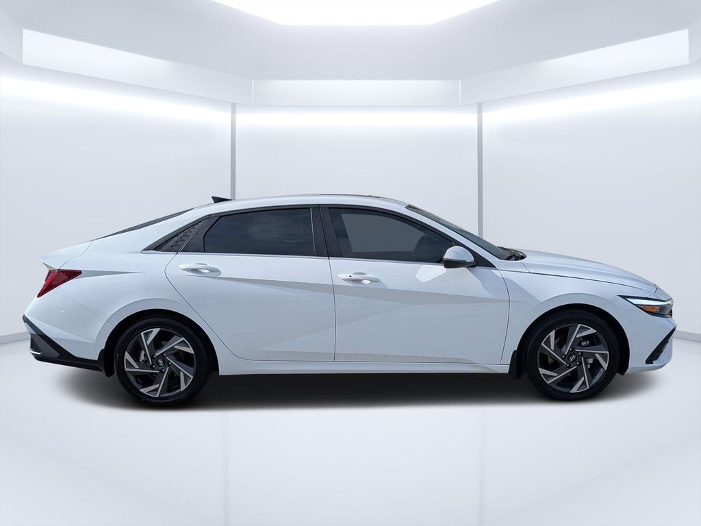 Used 2026 Hyundai Elantra Limited Sedan