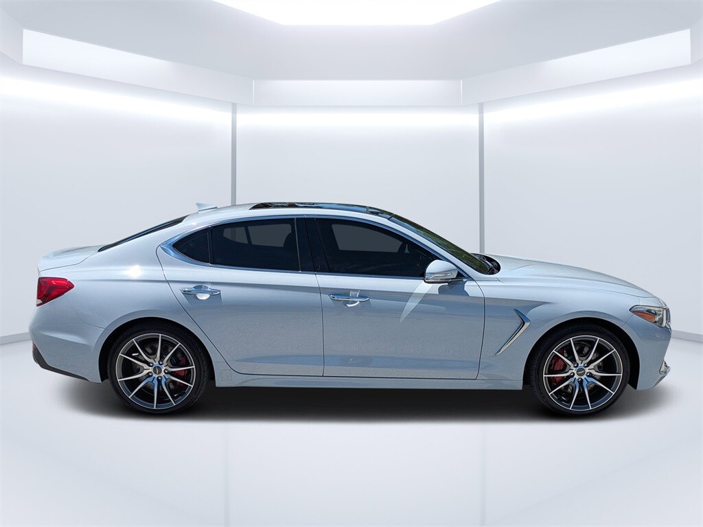 2020 Genesis G70 3.3T Elite photo 2