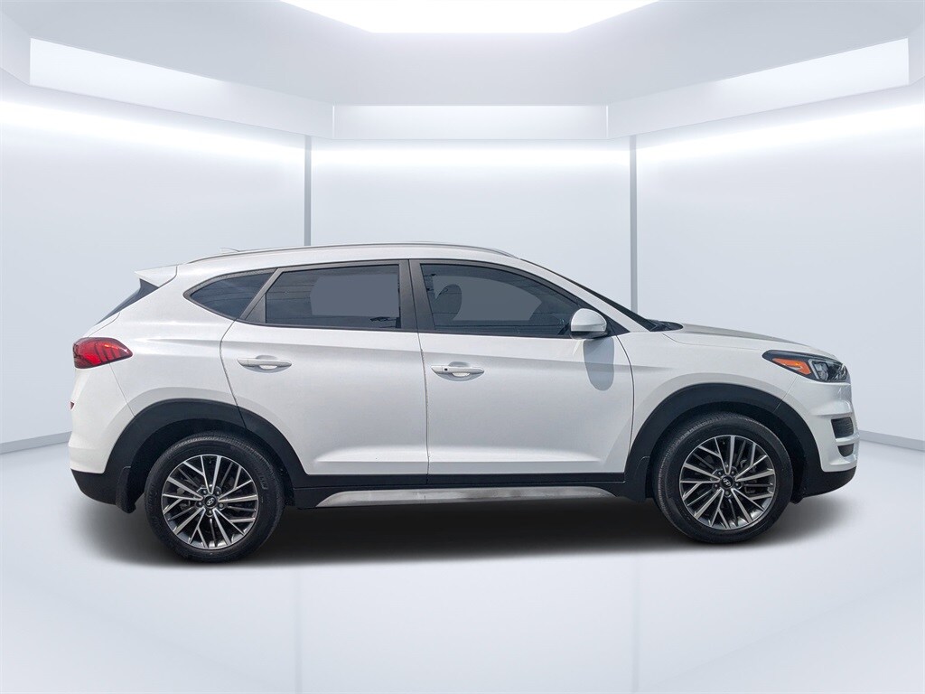 2021 Hyundai Tucson SEL photo 2