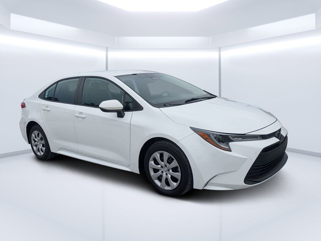 Used 2023 Toyota Corolla LE Sedan