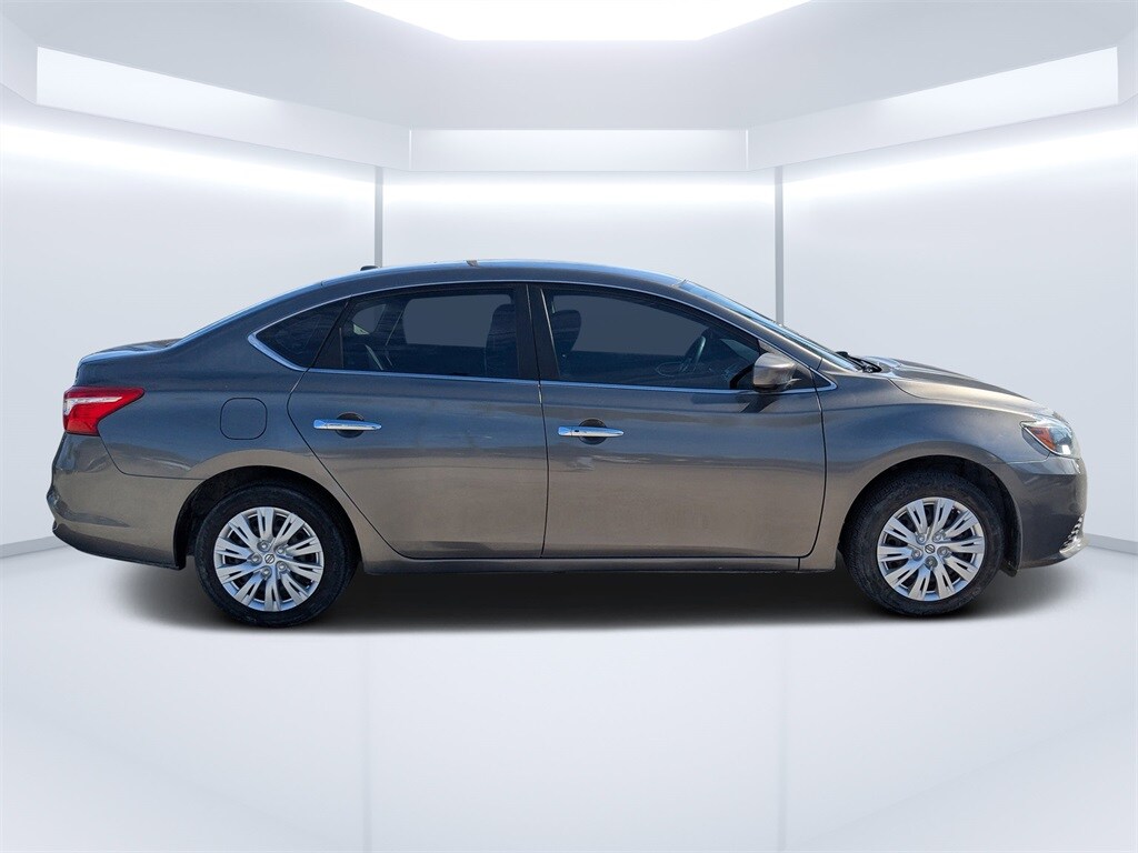 Used 2017 Nissan Sentra SV Sedan