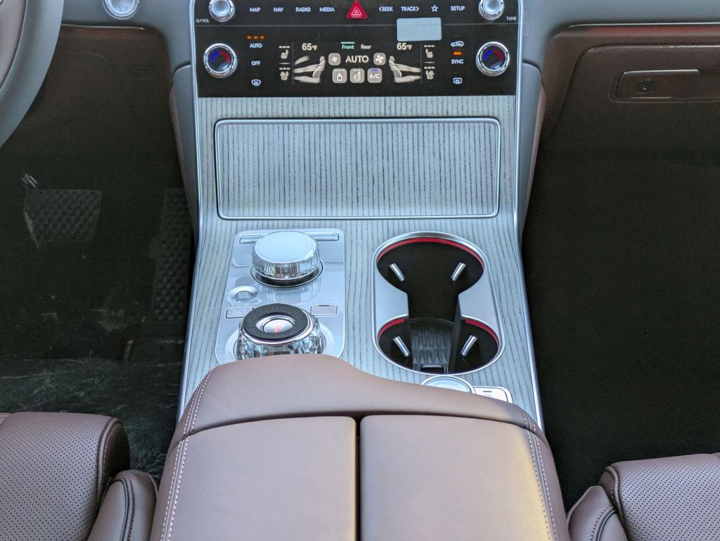2025 GENESIS GV80 Prestige - Photo 27