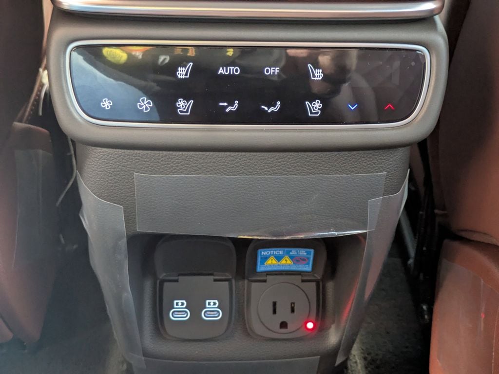 2025 GENESIS GV80 Prestige - Photo 11