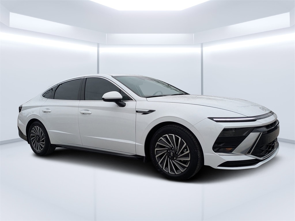 Certified 2024 Hyundai Sonata Hybrid SEL Sedan