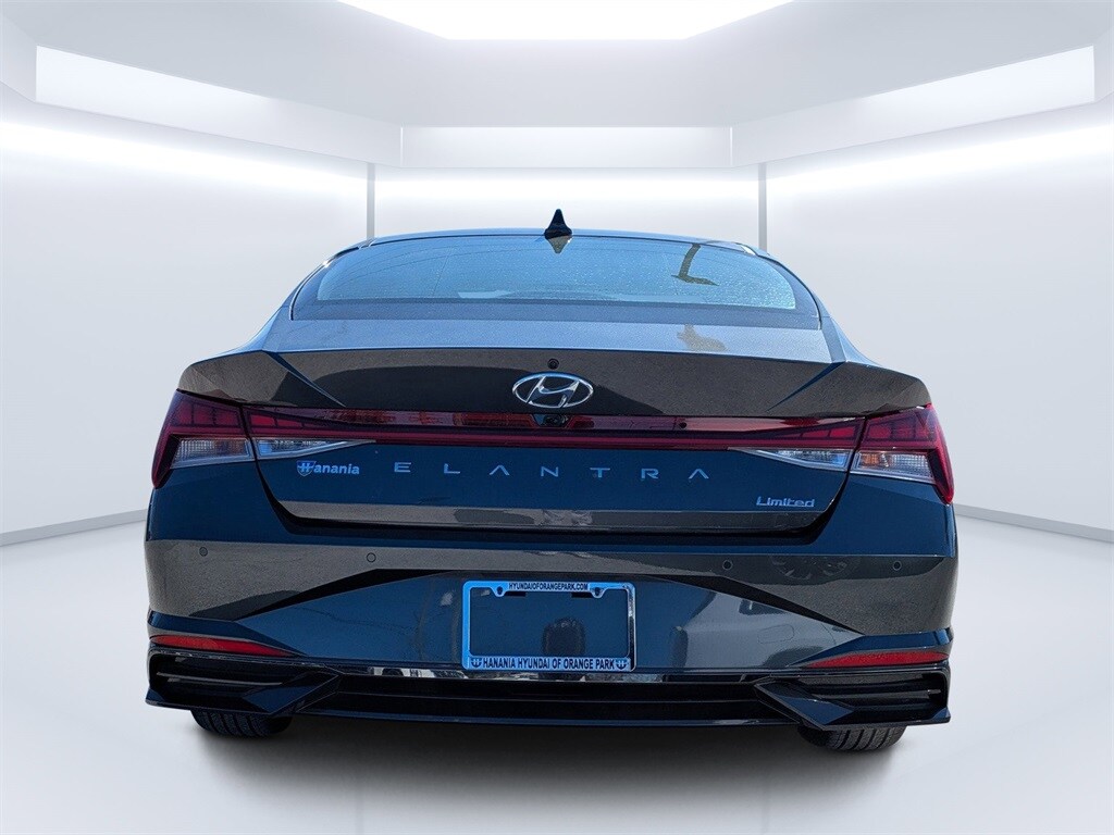 Certified 2023 Hyundai Elantra Limited Sedan
