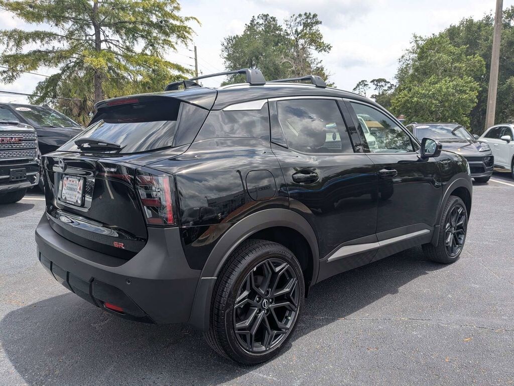 Used 2026 Nissan Kicks SR SUV
