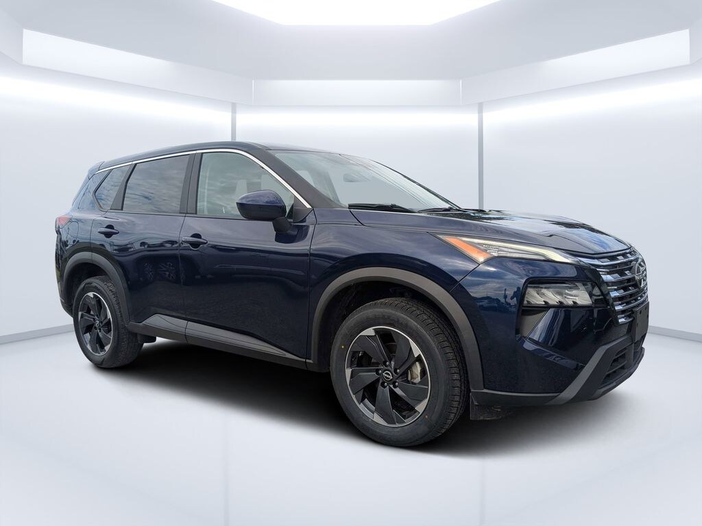 Used 2025 Nissan Rogue SV SUV
