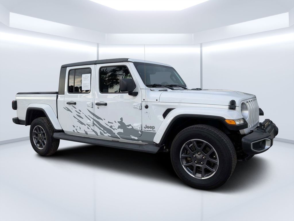 Used 2021 Jeep Gladiator Overland Truck