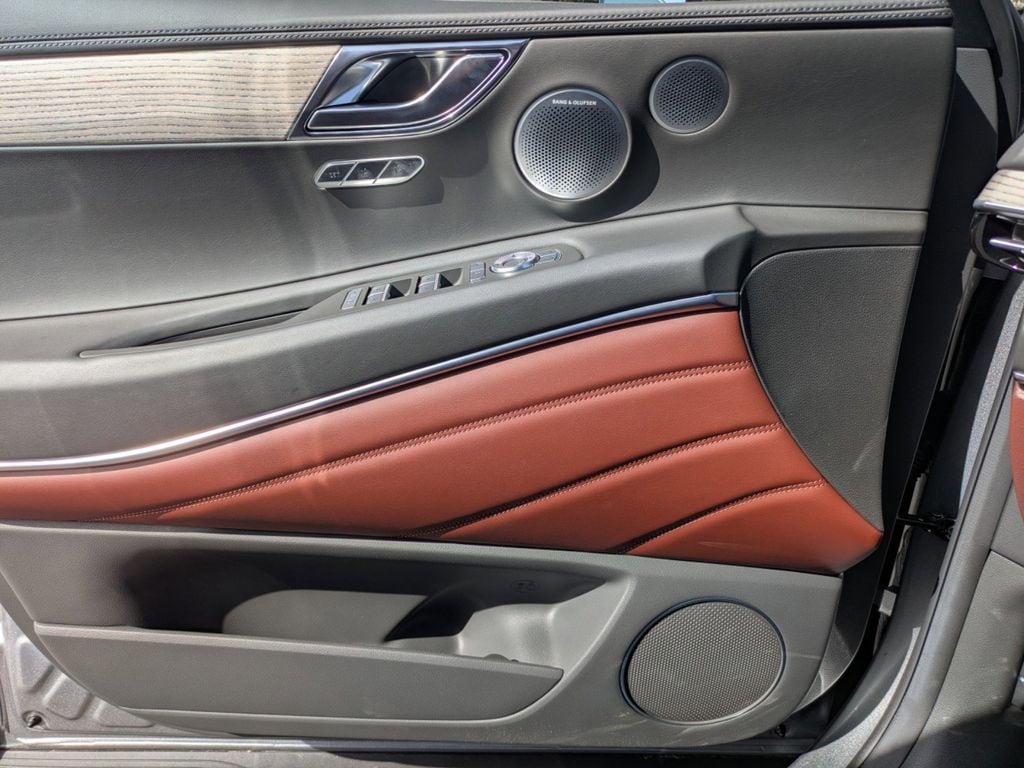 2025 GENESIS GV80 Prestige - Photo 31
