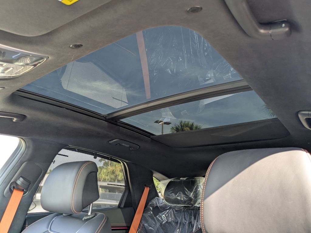2026 GENESIS GV70 Sport Prestige - Photo 18