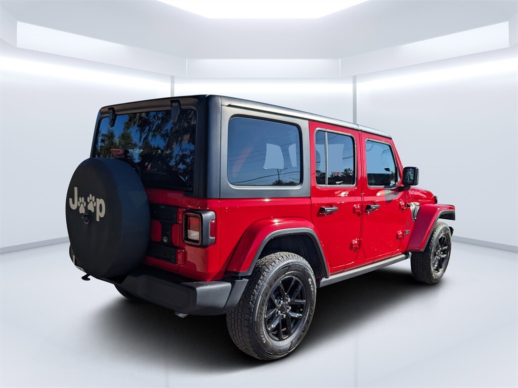 2023 Jeep Wrangler Sport photo 3
