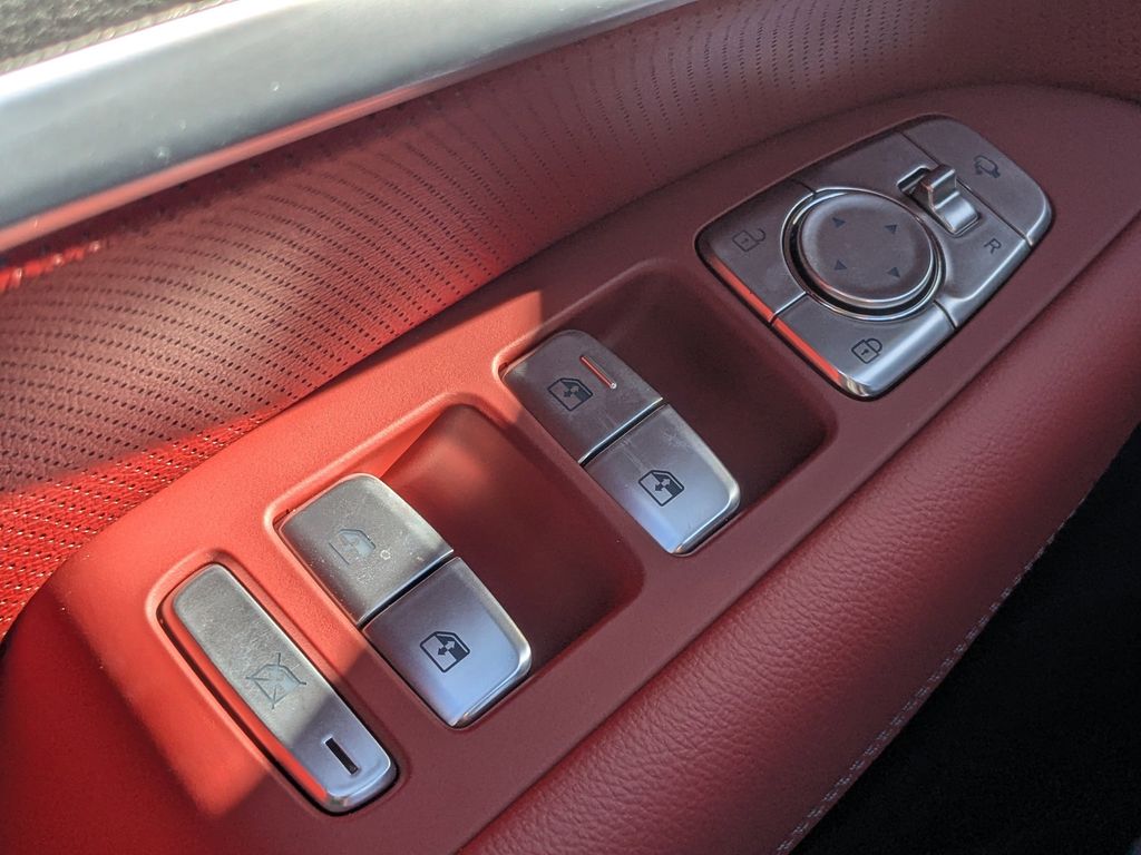 2026 GENESIS G70 Sport Prestige - Photo 18