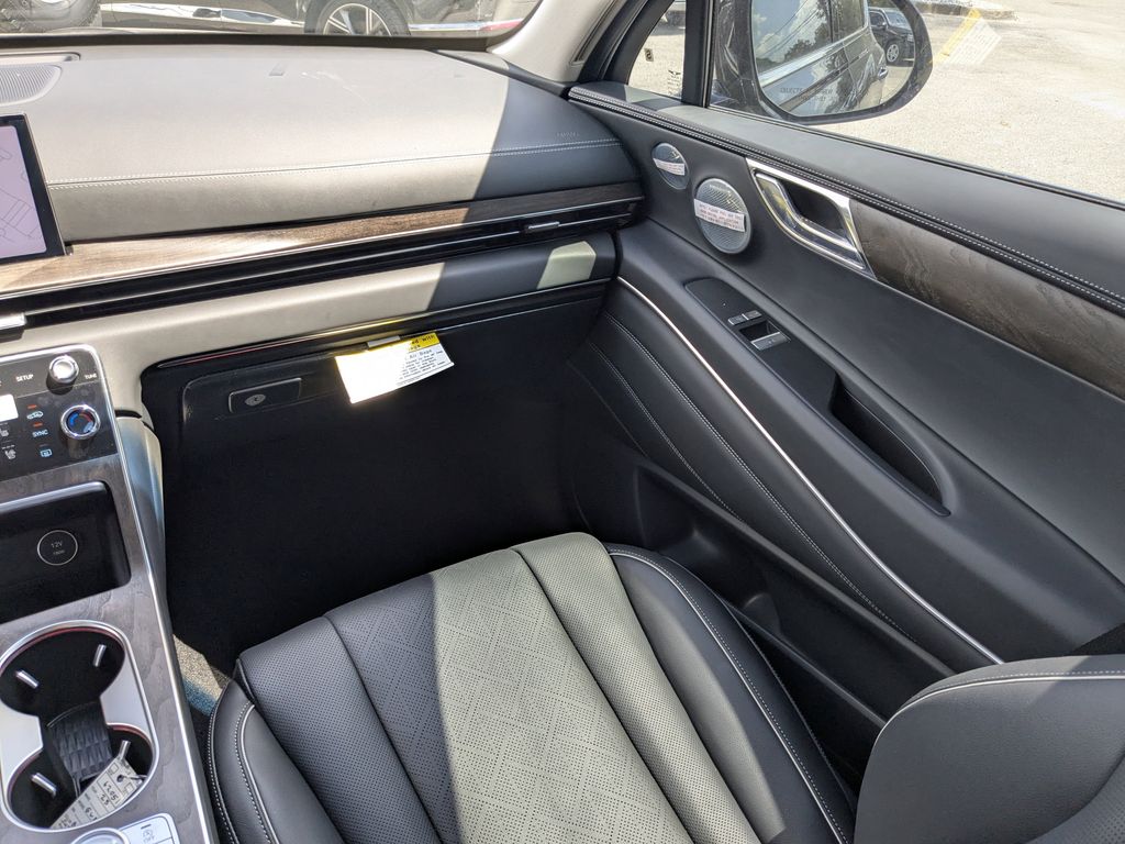 2025 GENESIS GV80 Advanced - Photo 14
