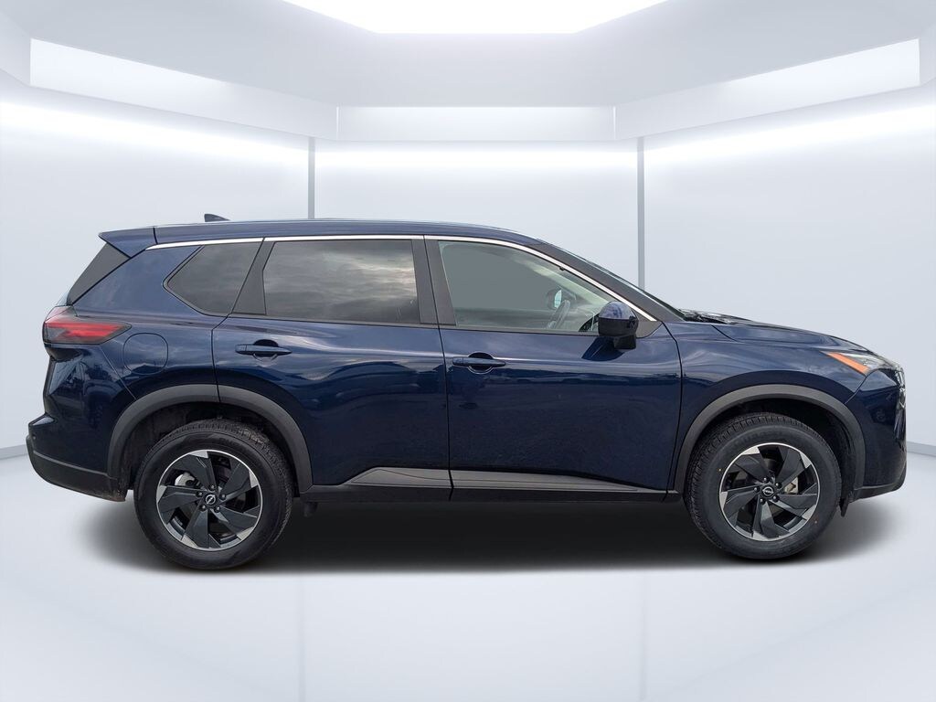 Used 2025 Nissan Rogue SV SUV